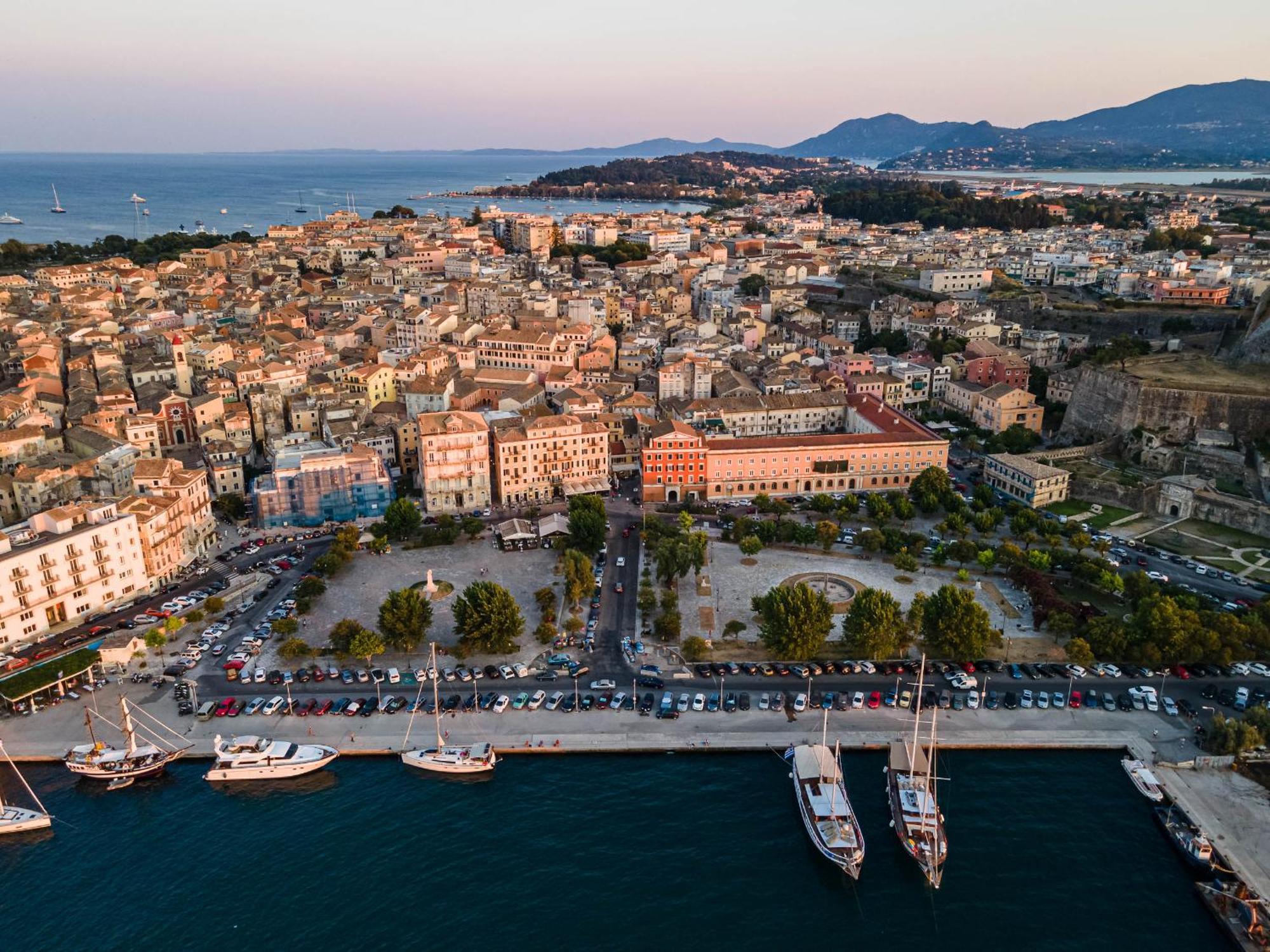 Match Point Apartment, Corfu Town エクステリア 写真